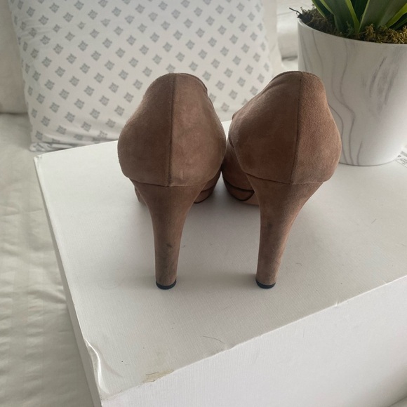 AUTHENTIC light pink Prada  Heels Elegant Suede Design - Picture 4 of 14